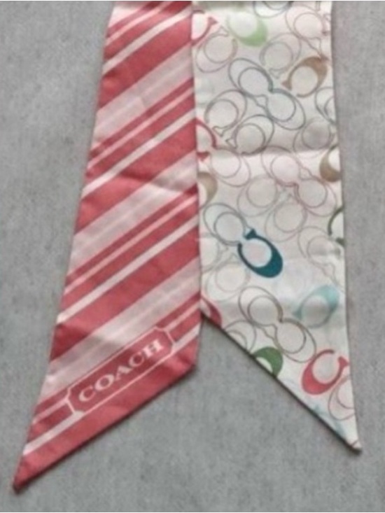Coach reversible, silk pony scarf EUC - Picture 3 of 8